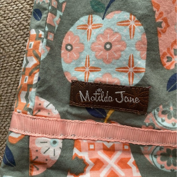 Matilda Jane Tunic Top. Pear/Apple Design. Peach, Sage, and Aqua Colors. Size 4. - Picture 6 of 9